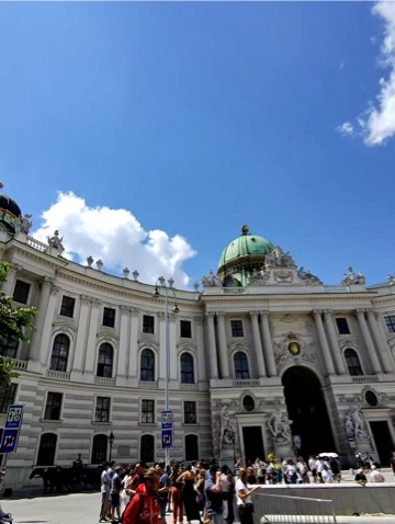 Hofburg Michaelerplatz